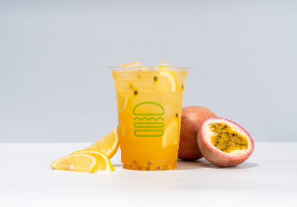 Passion Fruit Sparkling Lemonade